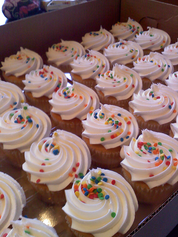 Sam's Club Bakery Cupcake Cake Sam's Club Bakery Cupcake Cake