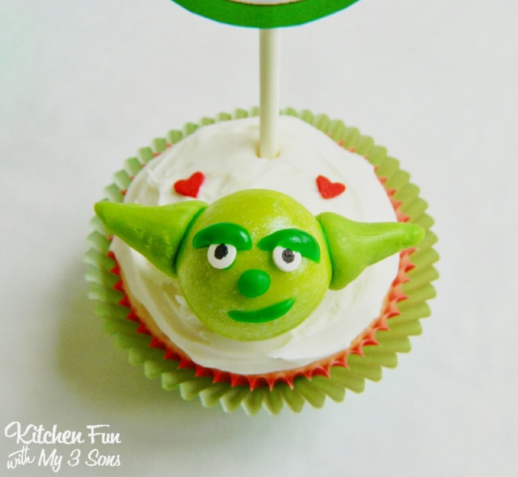 9 Photos of Star Wars Valentine Cupcakes