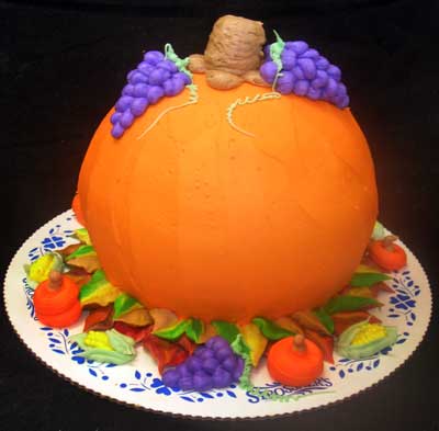 Thanksgiving Pumpkin Cakes