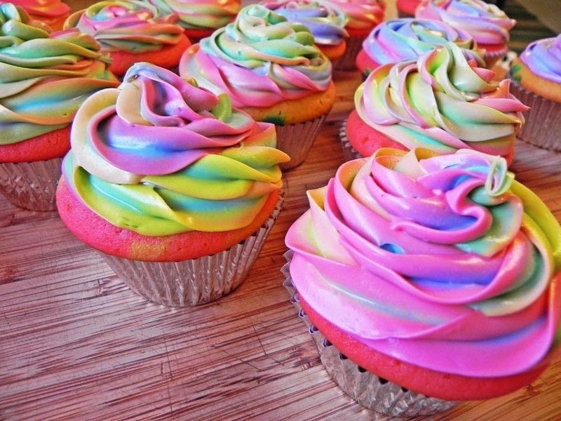 Tie Dye Cupcake