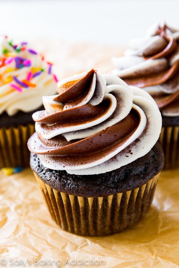 Vanilla Cupcakes with Chocolate Frosting