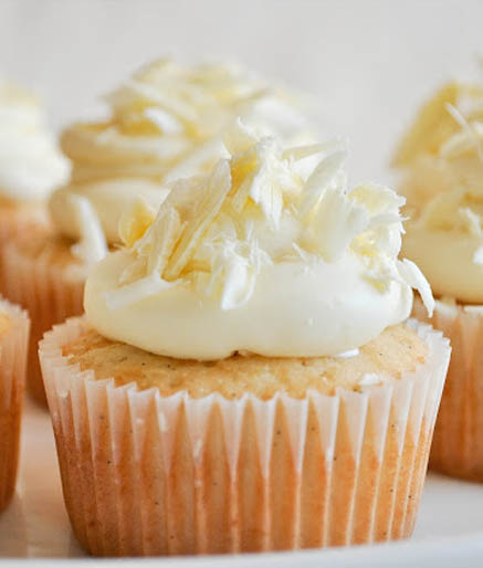 White Chocolate & Vanilla Bean Cupcakes White Chocolate & Vanilla Bean Cupcakes