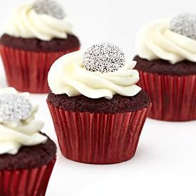Winter Red Velvet Cupcakes