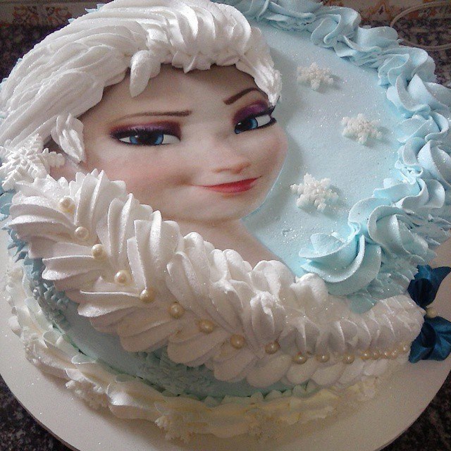 Birthday Cake Frozen Elsa