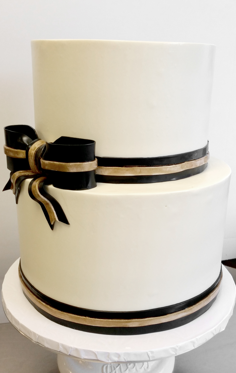 Black and Gold Buttercream Wedding Cake