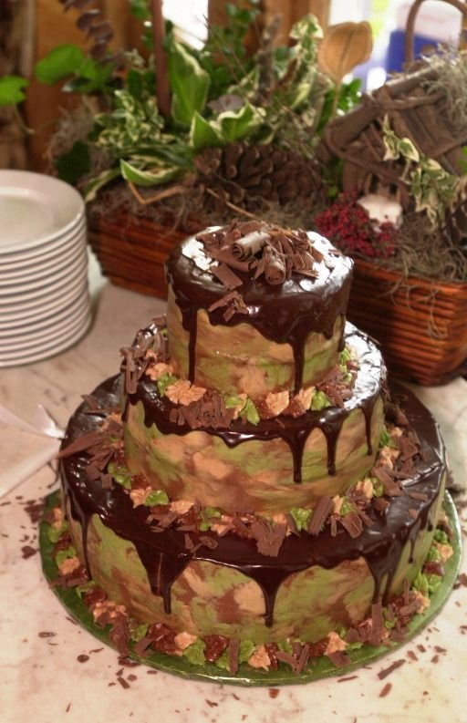 Camo Wedding Cake Ideas Camo Wedding Cake Ideas