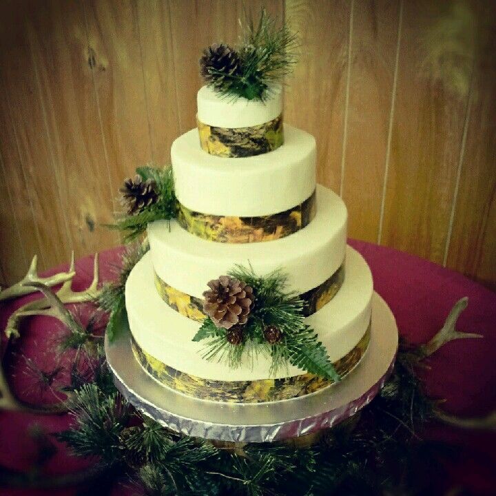 Camo Wedding Cake Camo Wedding Cake