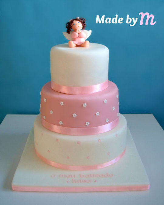 Christening Cake with Angels Christening Cake with Angels