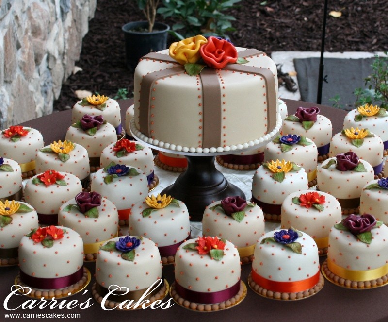 Fall Wedding Cake Cupcakes