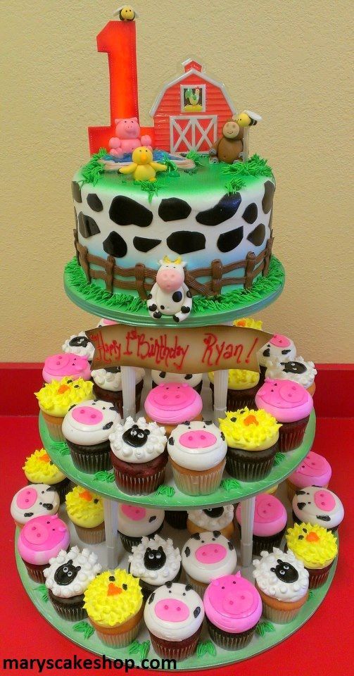 Farm Animals Birthday Cake