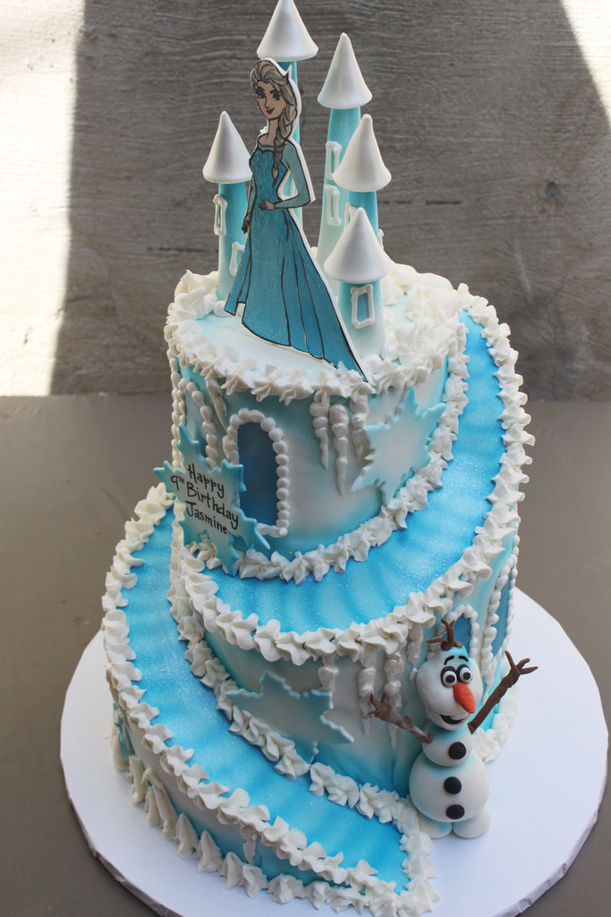 Frozen Castle Birthday Cake Ideas