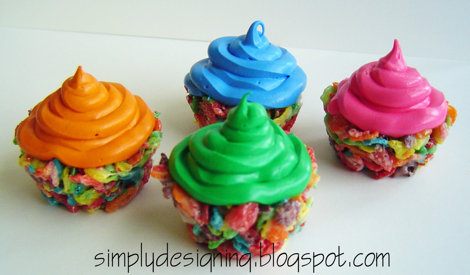 Fruity Pebble Cupcakes