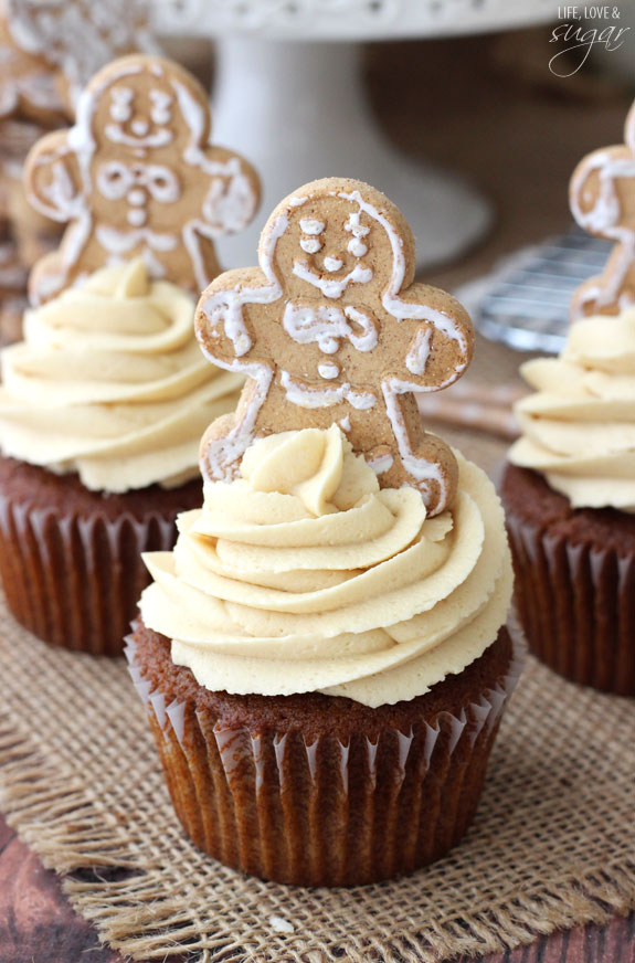 Gingerbread Cupcakes with Cream Cheese Icing