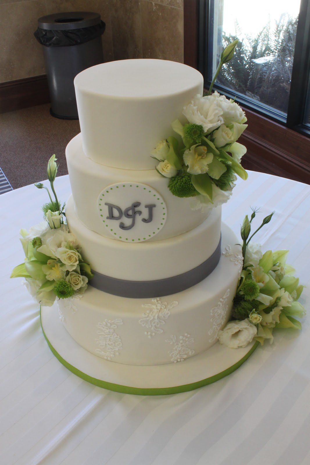 Green and Grey Wedding Cake