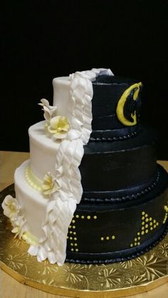 Half Batman Wedding Cake Half Batman Wedding Cake