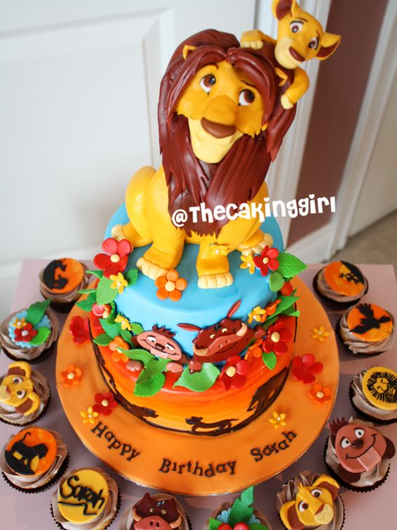 Lion King Cake and Cupcakes