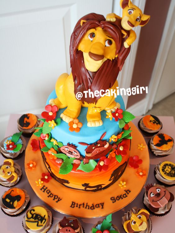 Lion King Cake and Cupcakes Lion King Cake and Cupcakes
