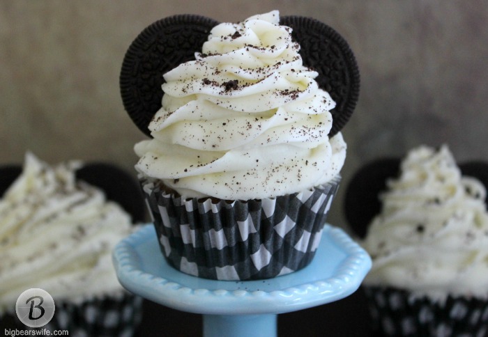 Mickey Mouse Oreo Cupcakes