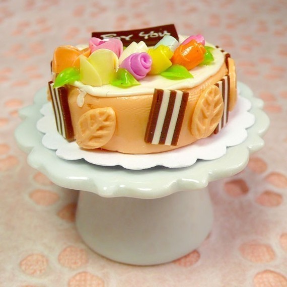 Mini Ceramic Cake Stand