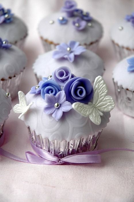 Pretty Purple Cupcakes