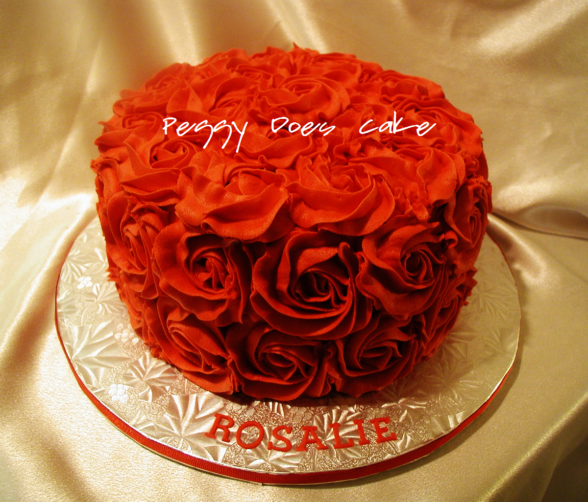 Red Rose Happy Birthday Cake