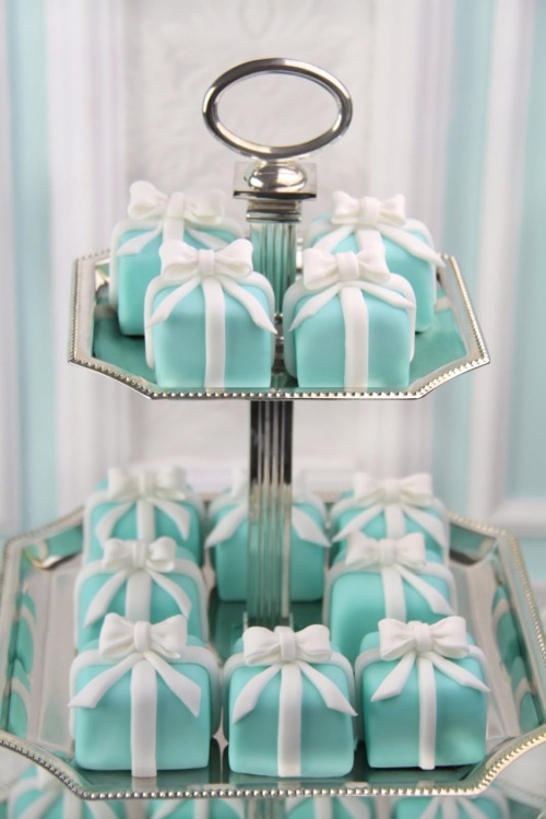 Tiffany Blue Mini Cakes
