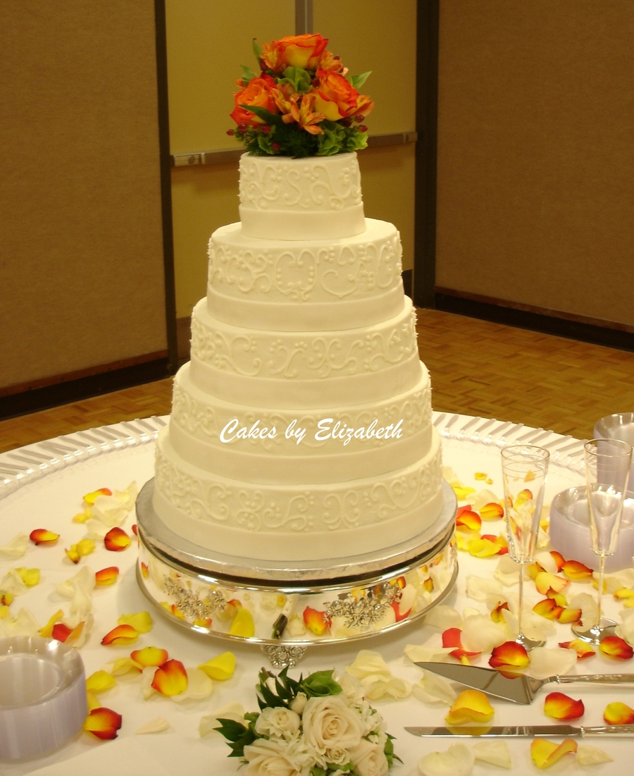 Wedding Cakes with Fondant Ribbons