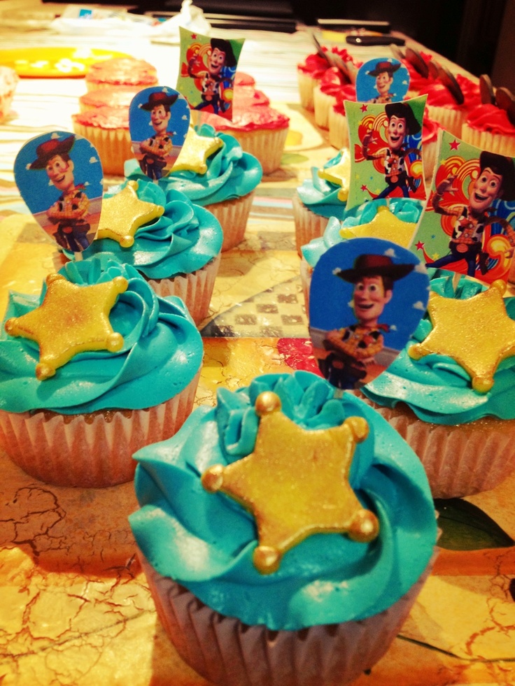 Woody Toy Story Cupcakes
