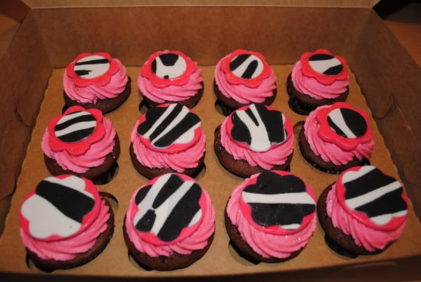 Zebra Baby Shower Cupcakes