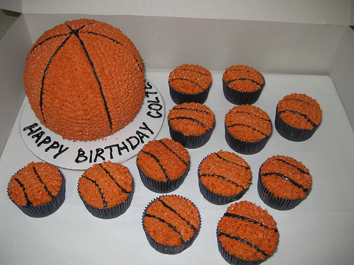 Basketball Cupcake Cake