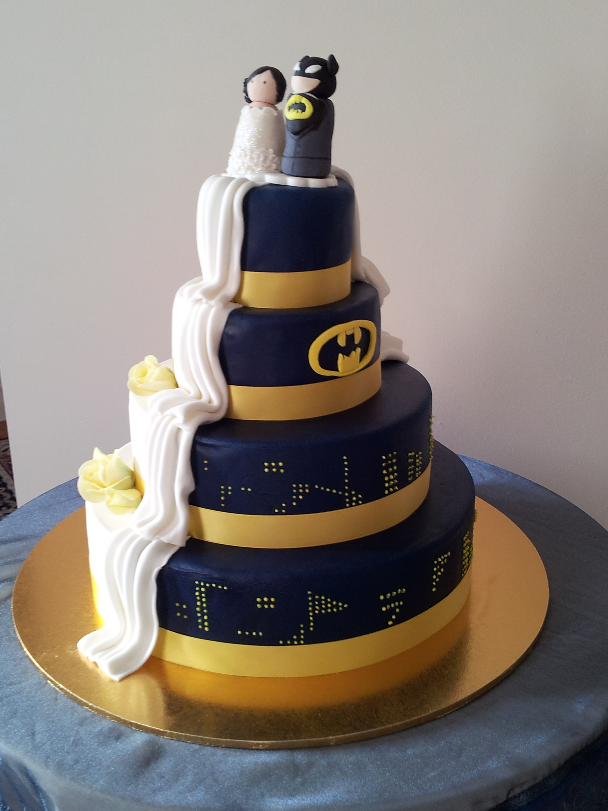 Batman Wedding Cake Batman Wedding Cake