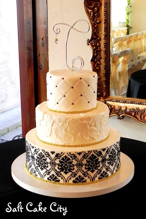 Black and Gold Wedding Cake