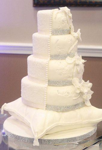 Bling Wedding Cakes with Ribbon