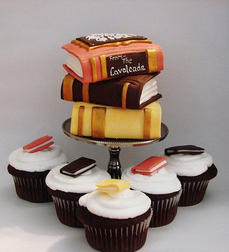 Book Cupcakes