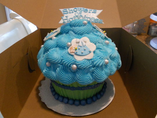 Boys Giant Cupcake Cake Boys Giant Cupcake Cake