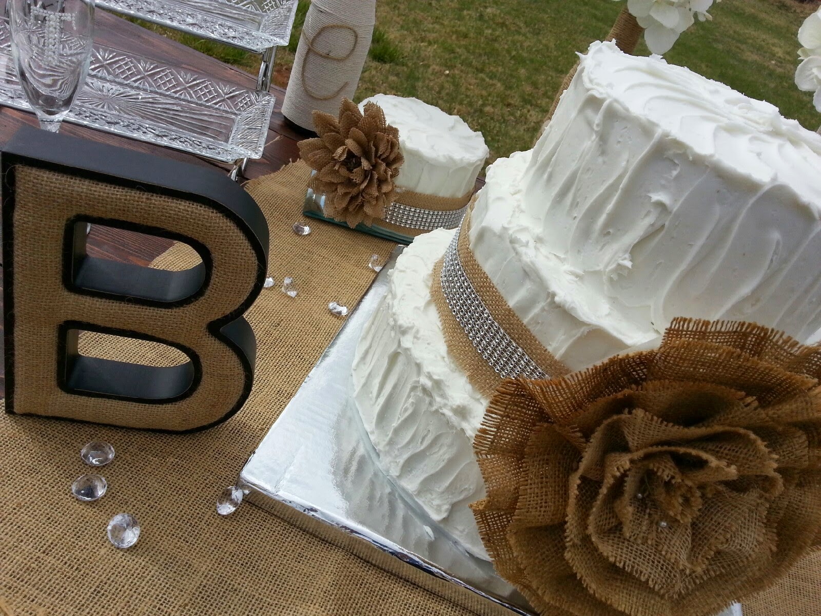 Burlap and Bling Wedding Cake