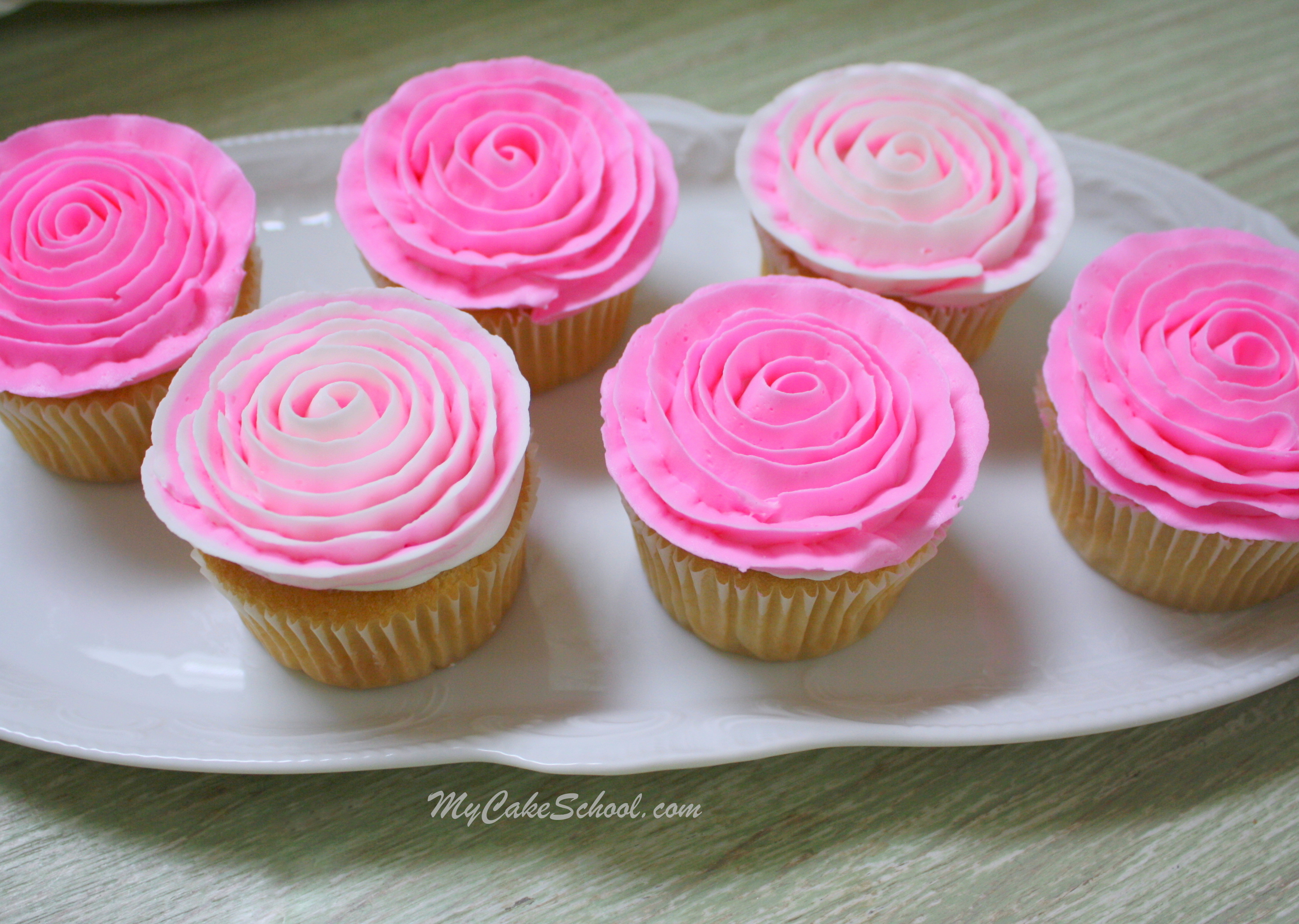 Cake Decorating Roses Buttercream