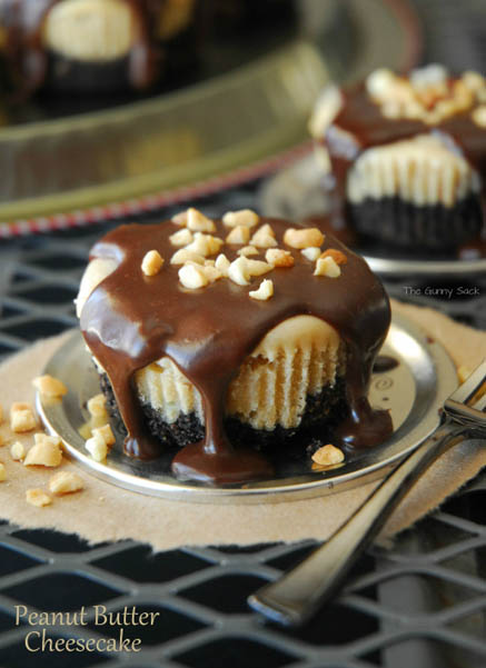 Chocolate Peanut Butter Mini Cheesecake Cupcakes Chocolate Peanut Butter Mini Cheesecake Cupcakes