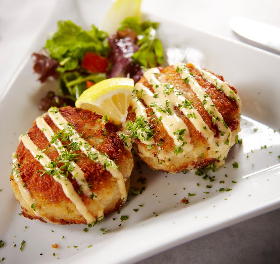 Crab Cakes with Lobster Sauce Crab Cakes with Lobster Sauce