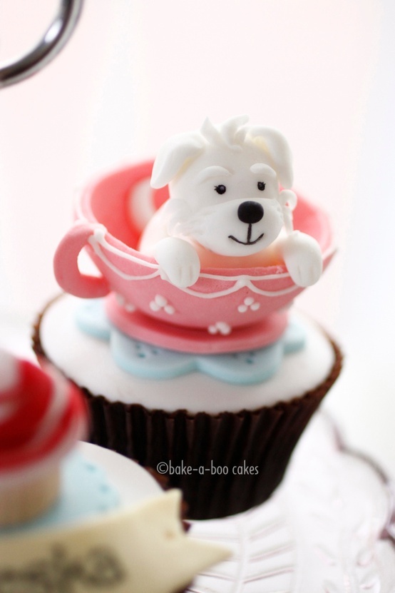 Cute Puppy Dog Cupcakes