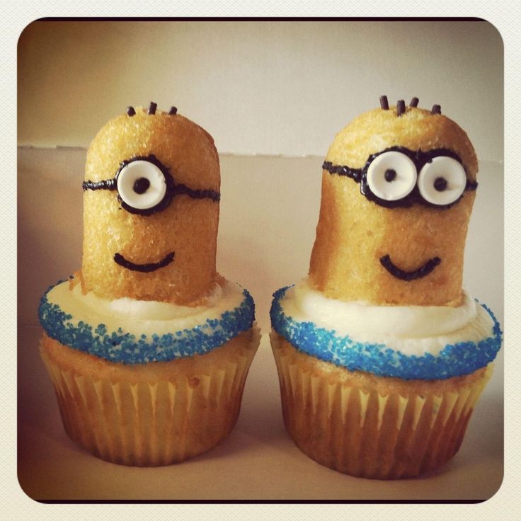 Despicable Me Minion Twinkie Cupcakes