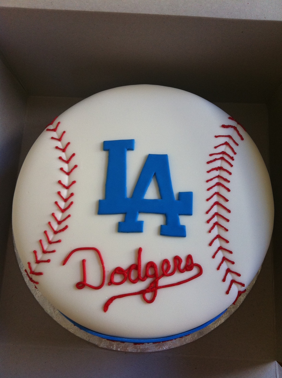 9 Photos of Dodgers Fondant Cakes 9 Photos of Dodgers Fondant Cakes