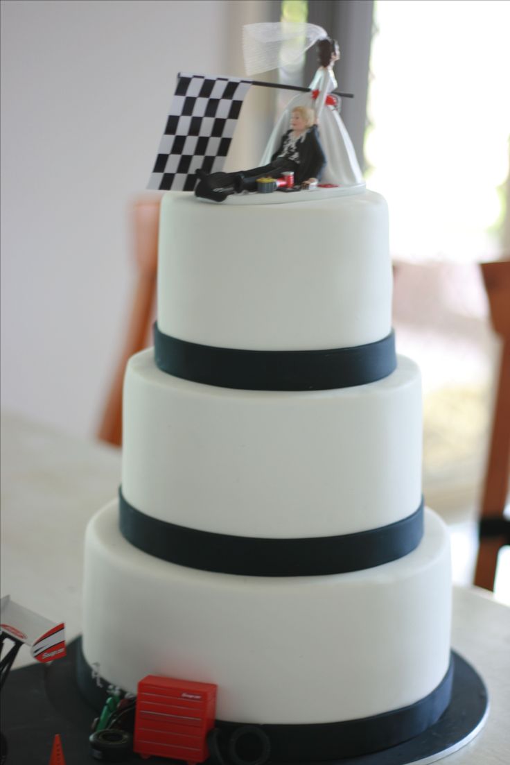 Drag Racing Wedding Cake