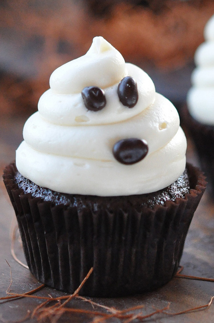 Easy Halloween Cupcake Cake