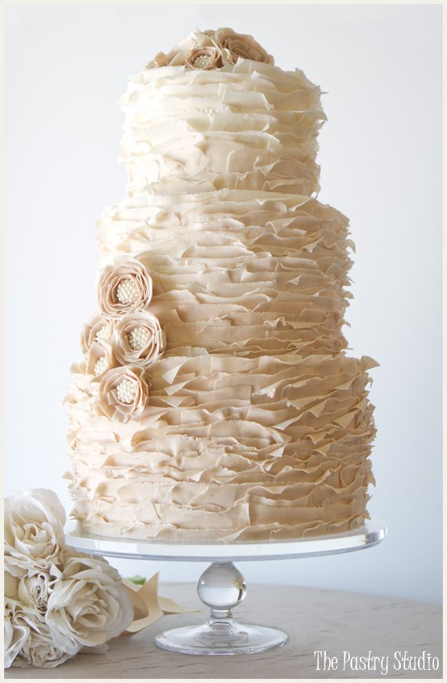 Elegant Wedding Cake