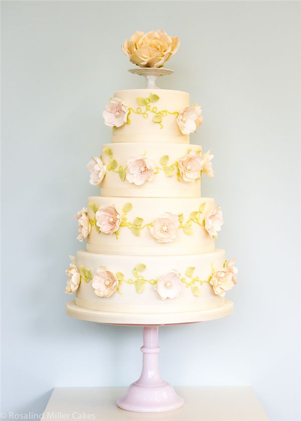 Elegant Wedding Cake Elegant Wedding Cake