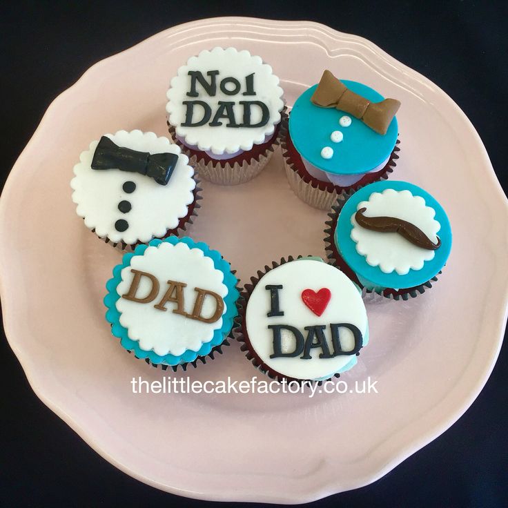 Father's Day Cupcake Cake