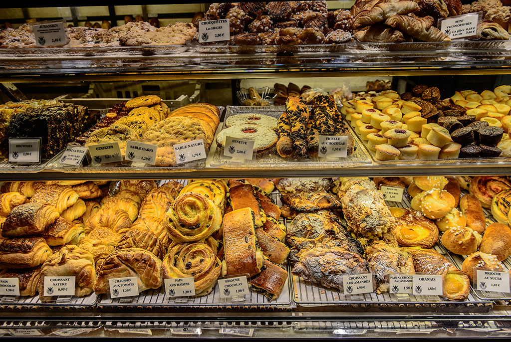 French Pastries Bakery