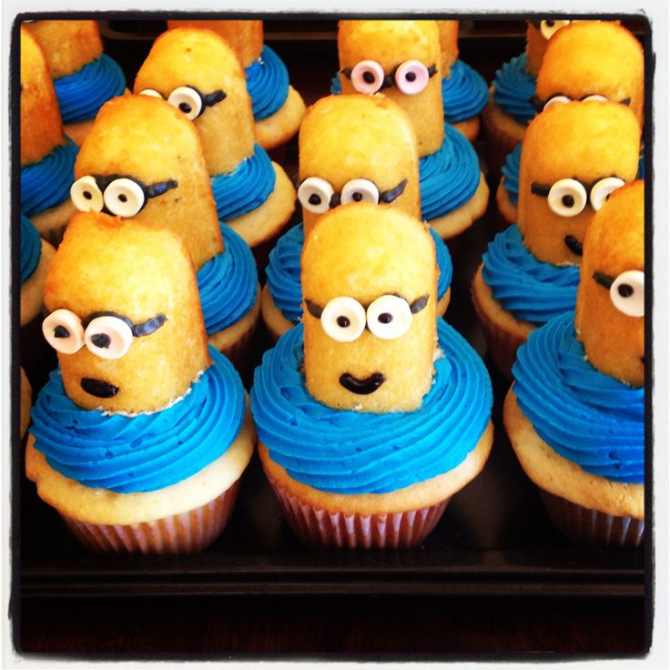 Minion Cupcakes with Twinkies