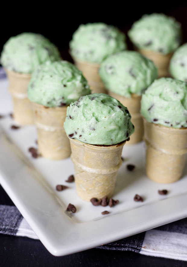 Mint Chocolate Chip Cupcake Cones